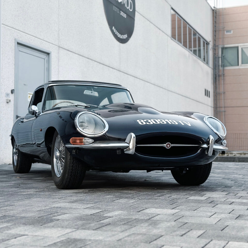 Jaguar E Type